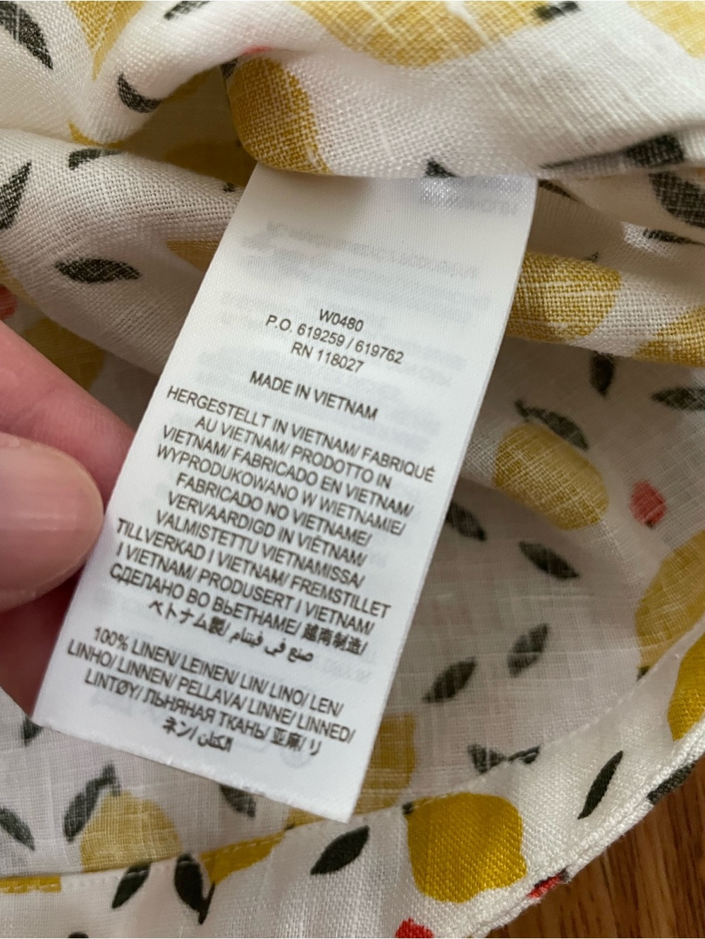 Boden Lemon Print 100% Linen Button Shoulder Top US 8R - Picture 7 of 9